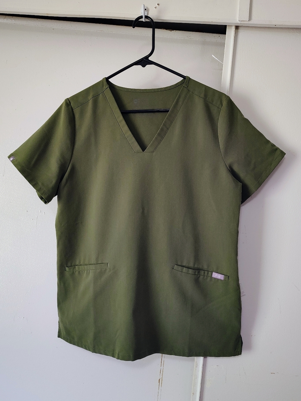 Figs Casma Medical Scrub Top Three Pockets Professional, Fir Green Size M. - Picture 2 of 16
